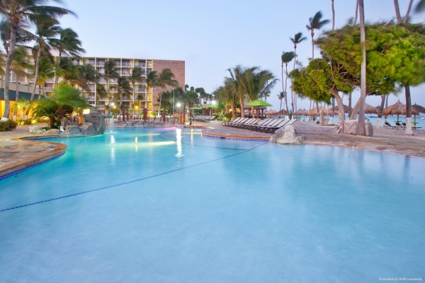 Holiday Inn Resort ARUBA-BEACH RESORT & CASINO (Palm Beach)